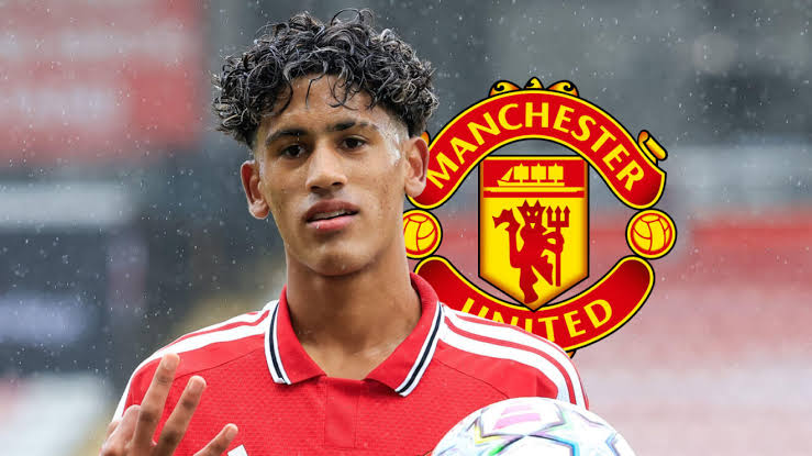 JJ Gabriel Minta Tinggalkan Manchester United, Klub Kaget